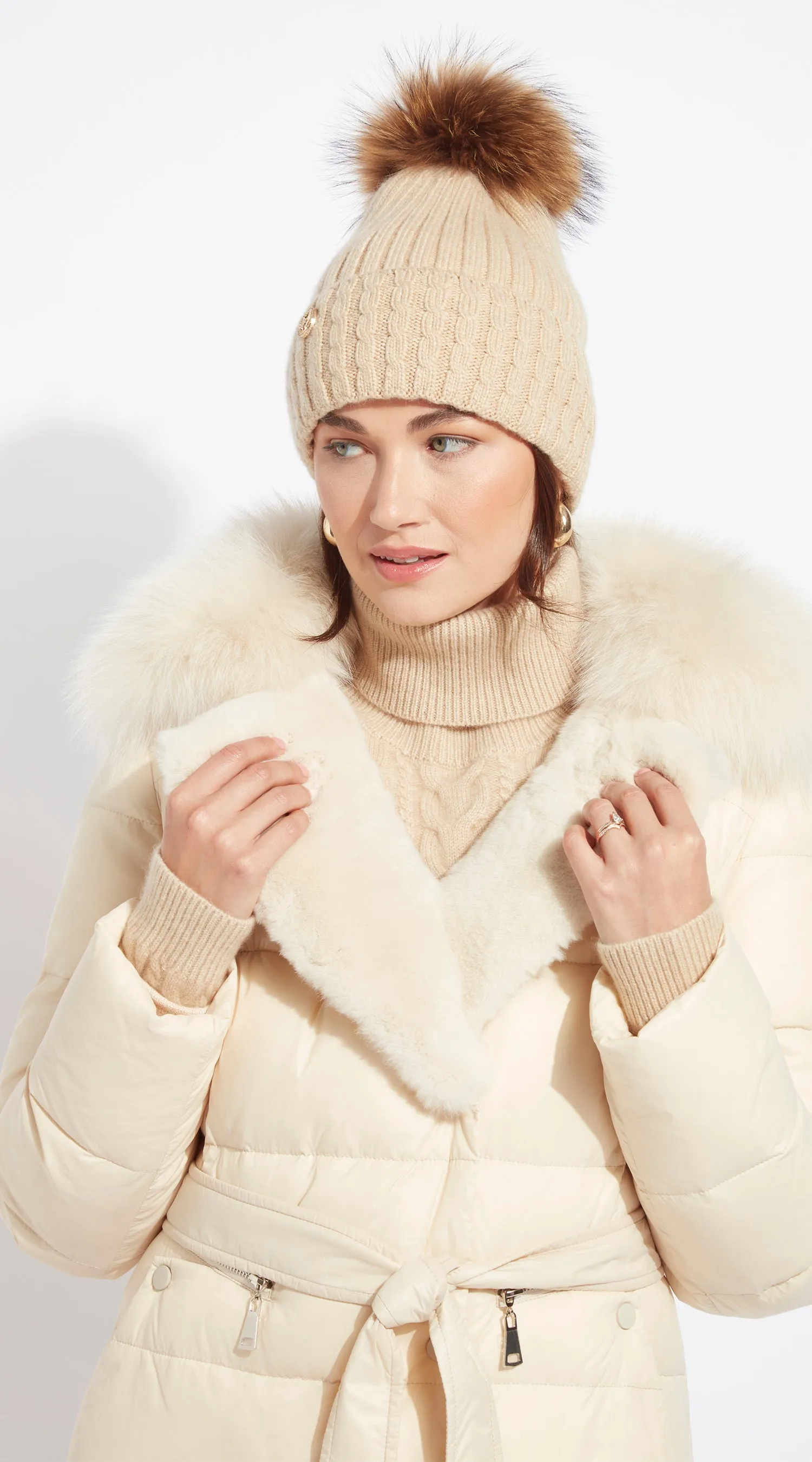 Boston Pom Pom Hat - Beige