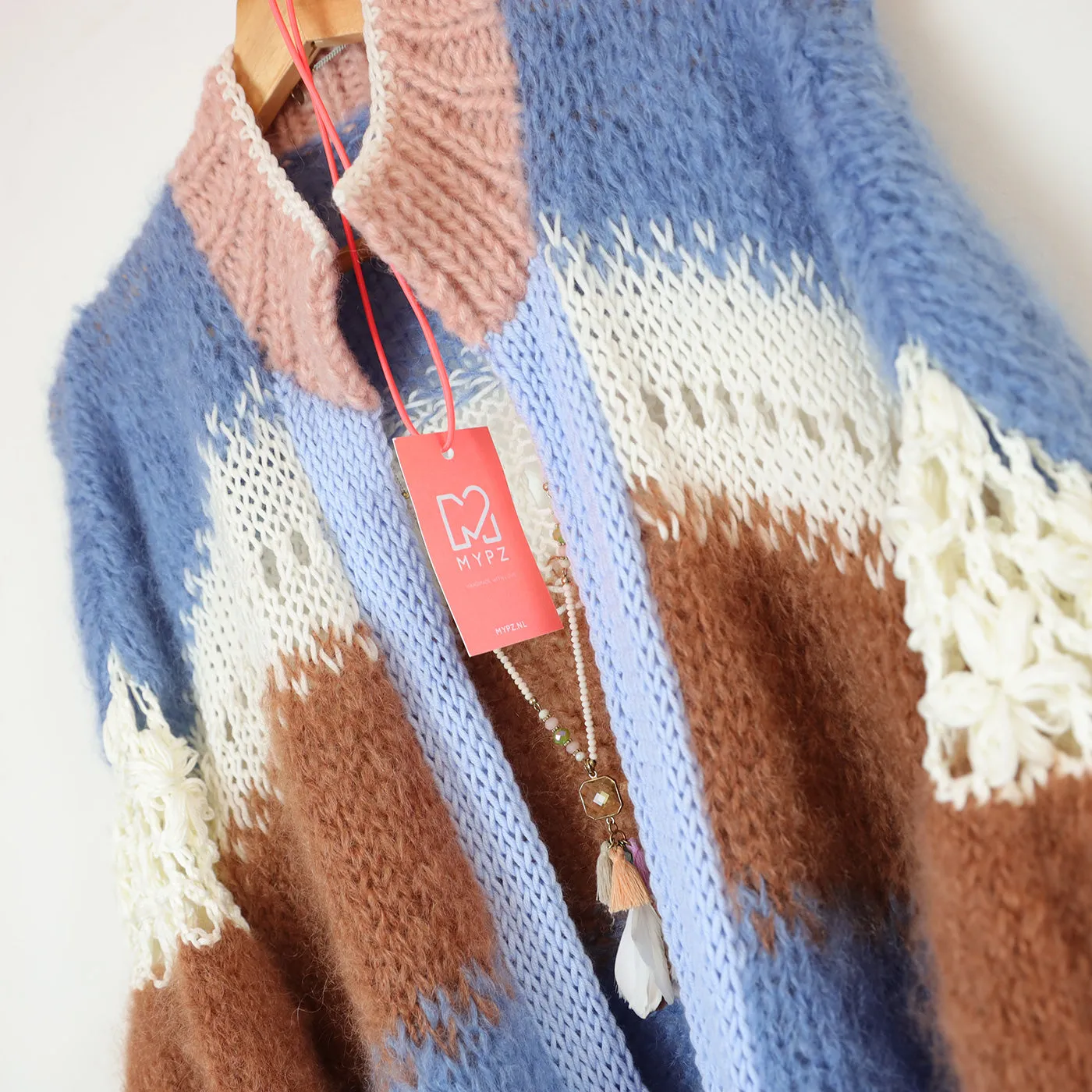 Knitting Kit – MYPZ Light Mohair Cardigan Blue Pop No.9 (ENG-NL)