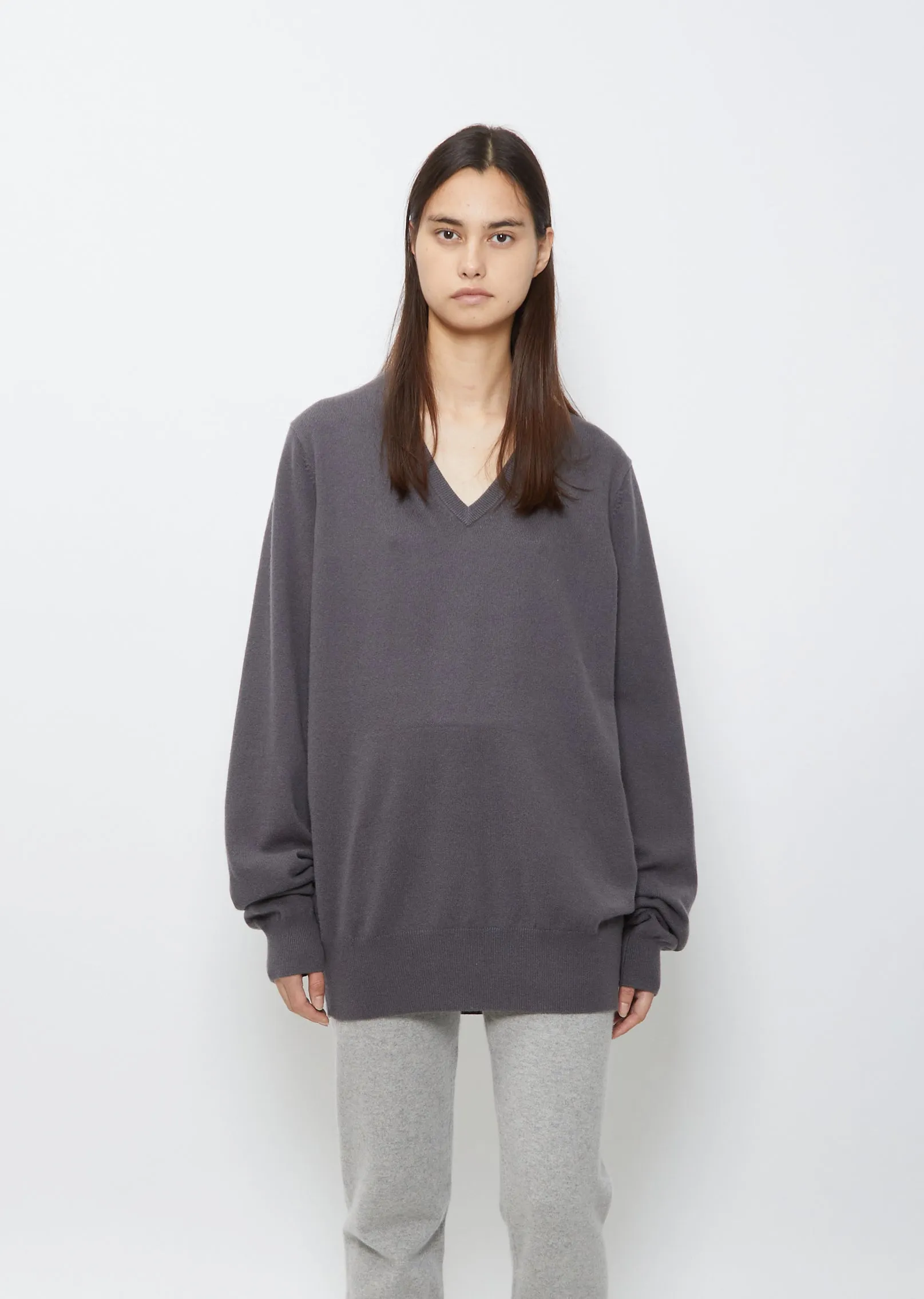 n°162 Claim Sweater — Concrete