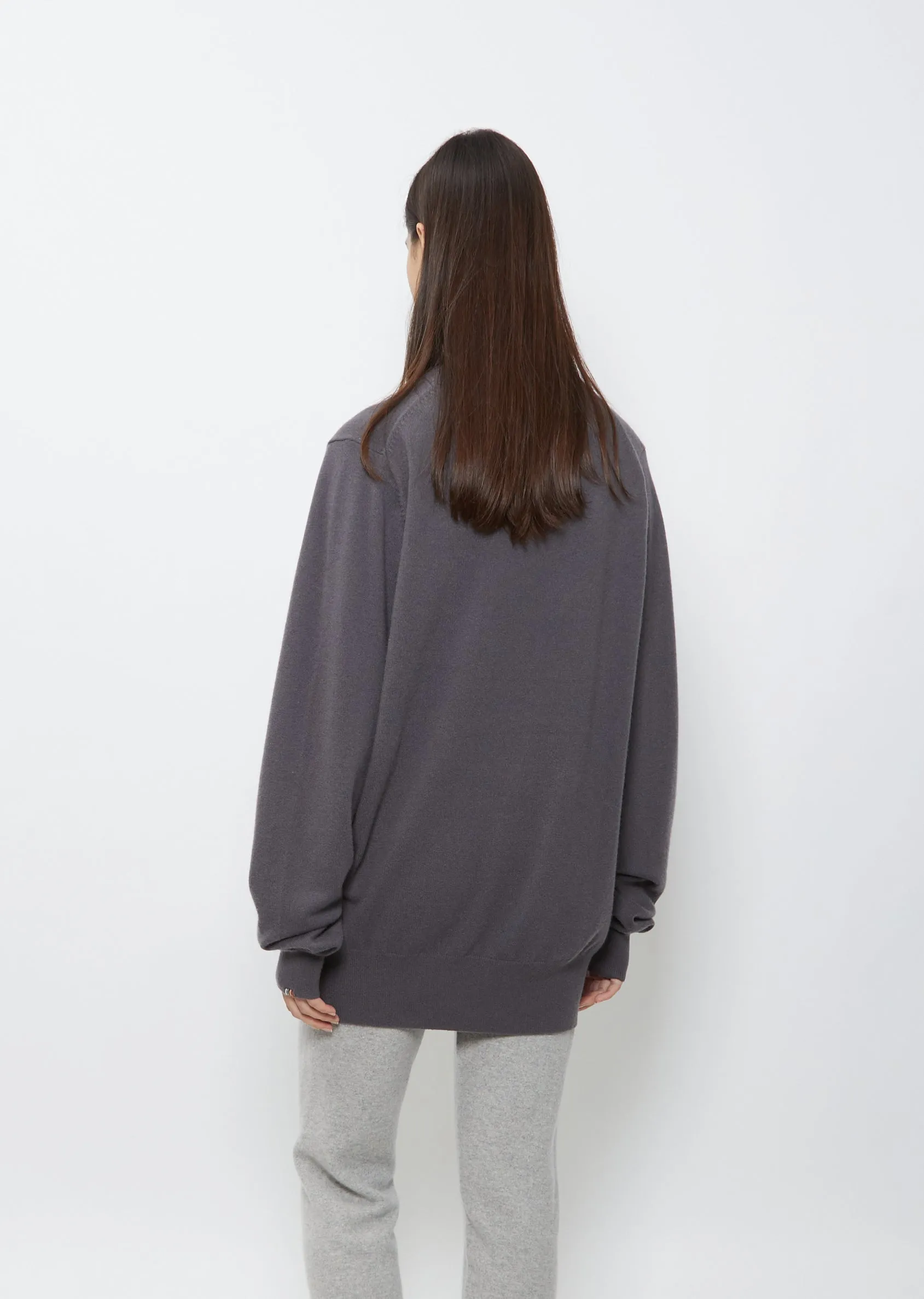 n°162 Claim Sweater — Concrete