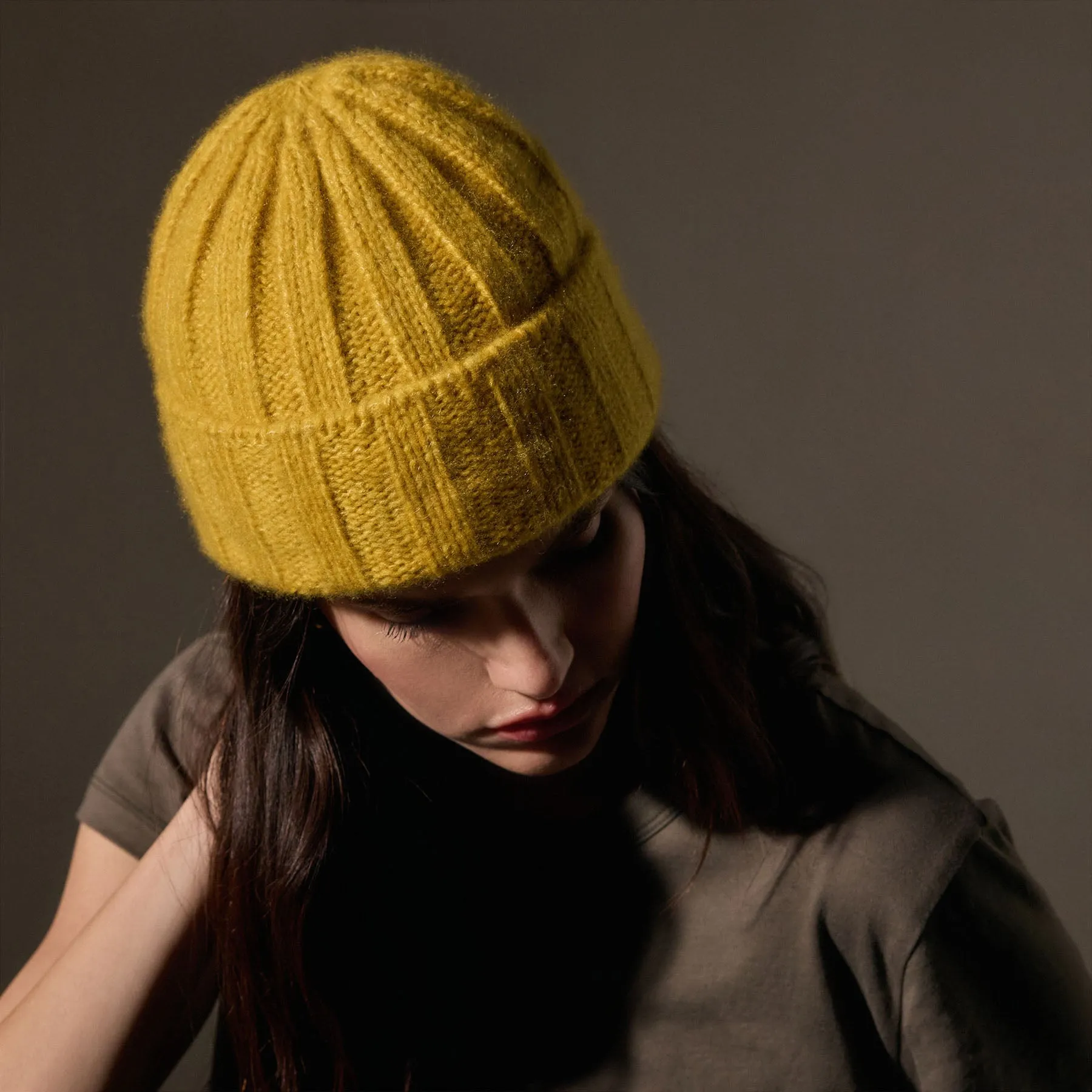 Textured Cashmere Beanie - Straw